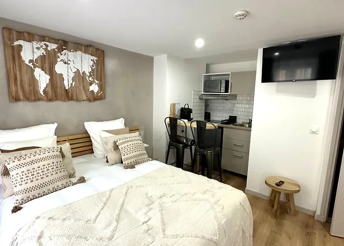 Hôtel Résidence A la Buttes aux Cailles Parigi